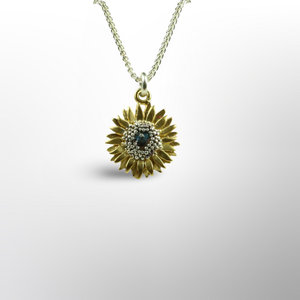 Sheena McMaster Small daisy Pendant