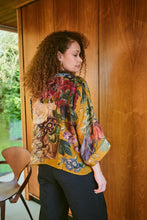 Load image into Gallery viewer, Primula Gold Kimono One Hundred Stars
