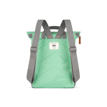 Load image into Gallery viewer, Roka MEDIUM Canfield B Rucksack MATCHA
