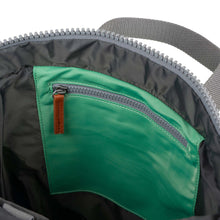 Load image into Gallery viewer, Roka SMALL Canfield B Rucksack MATCHA
