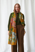 Load image into Gallery viewer, Rhodoleia Gold Scarf One Hundred Stars
