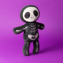 Load image into Gallery viewer, Skeleton Bob
